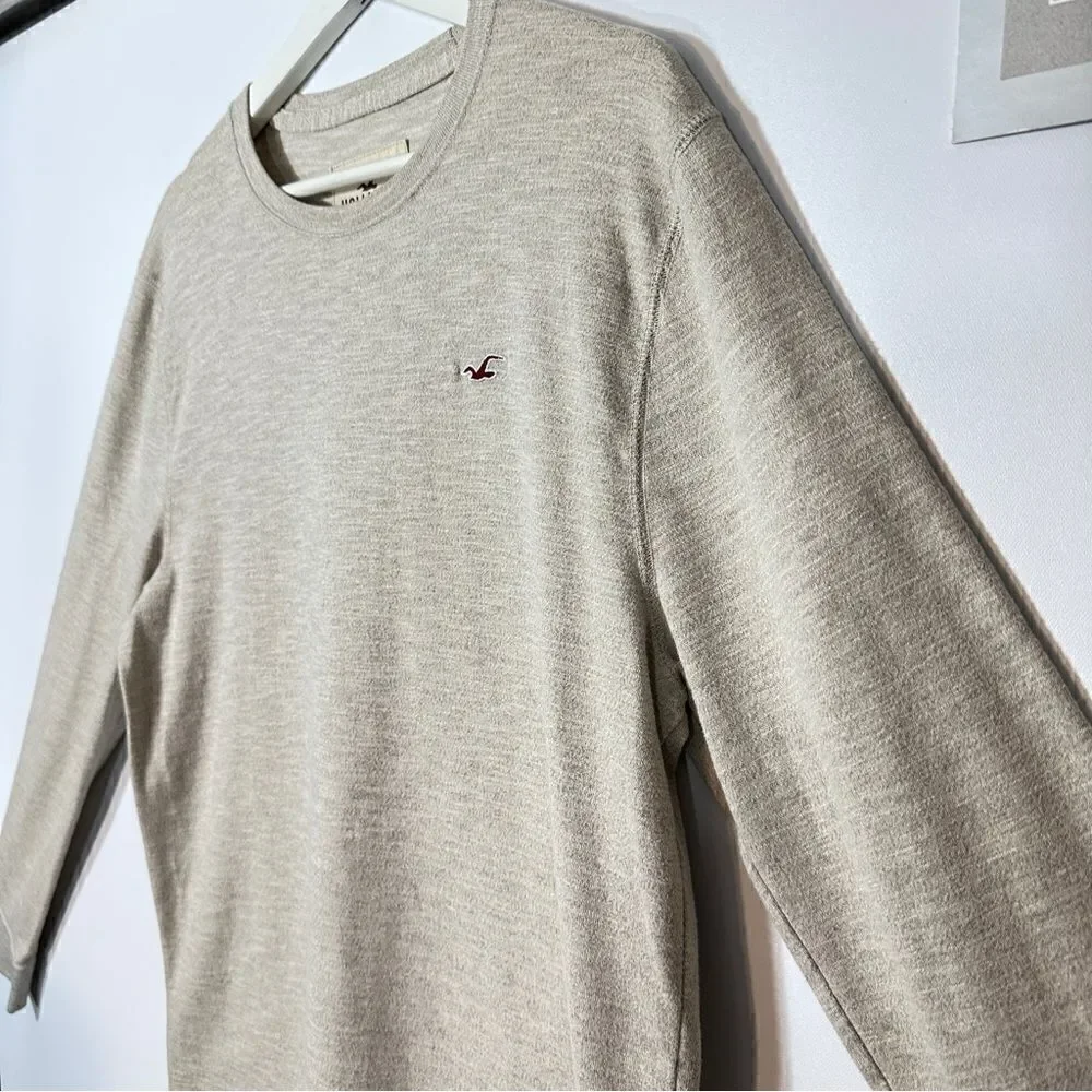 Hollister Textured Crewneck Sweater-Large